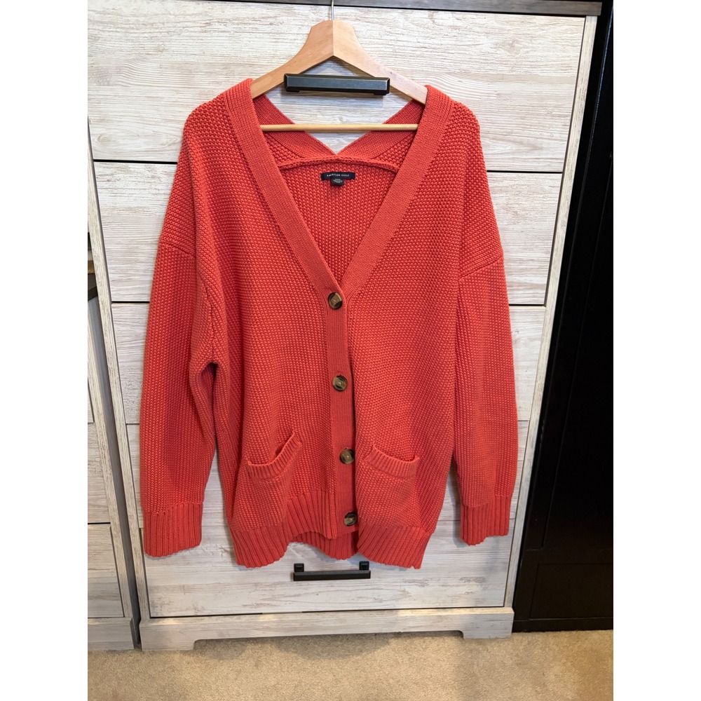 American Eagle Coral Orange Chunky Knit V-Neck Button Cardigan Sweater Medium